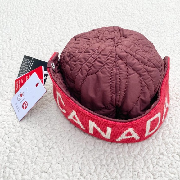 Lululemon Limited Edition Quilted Trapper Hat Red Canada NWT - Picture 7 of 11